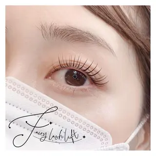 マツエク・マツパ ROSANNA 大宮のネイルデザイン