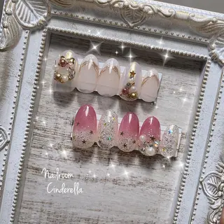 ネイル Nailroom. Cinderellaのネイルデザイン