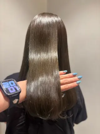 セミロング カラー 髪質改善カラー ブラウン🤎YUMEのヘアスタイル