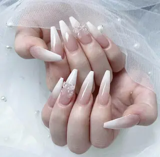 ロング カラー Bling Salonのネイルデザイン