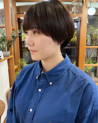 ショート カラー 若林 良のヘアスタイル