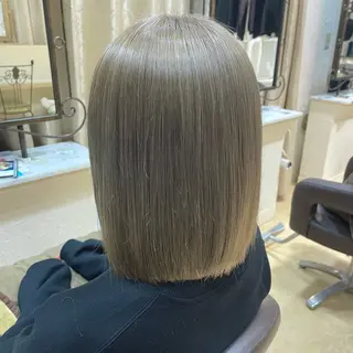 カラー 今井 成未のヘアスタイル