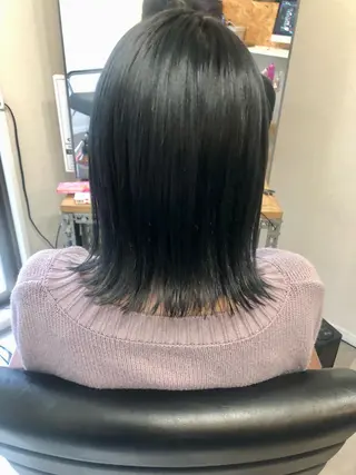 ミディアム カラー OFF YUYAのヘアスタイル