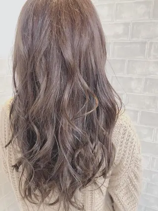 ロング カラー ヘアアレンジ 久保田 茜のヘアスタイル