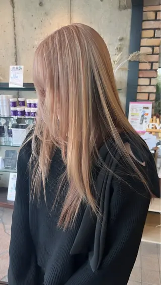 ロング カラー 只野 真衣のヘアスタイル