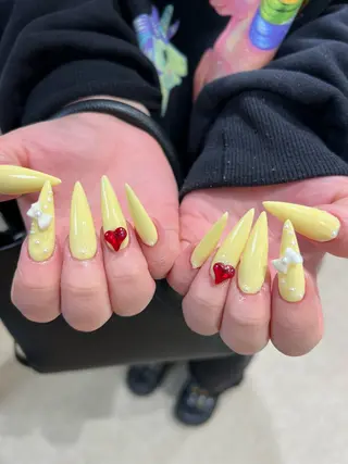 ネイル HANA 川越東口ネイルサロンのネイルデザイン