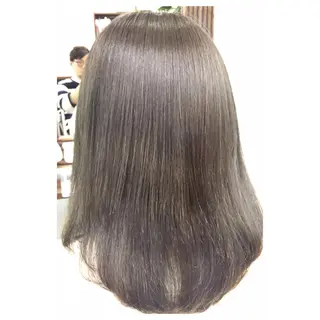 ミディアム カラー パーソナルカラー診断 できます　木曽　主博のヘアスタイル