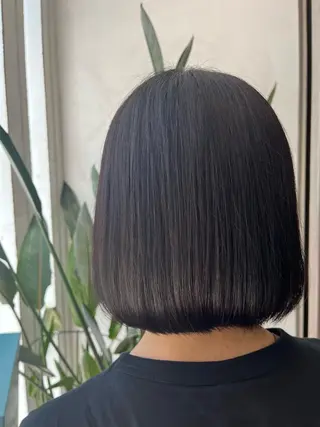 ショート カラー 透明感/低ダメージ インナー🩵角田紗雪のヘアスタイル