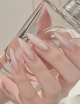 ネイル Hina 池袋 長だしチップ専門店のネイルデザイン