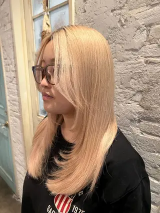 セミロング DECORA sweet所属・稲吉 優奈のヘアスタイル