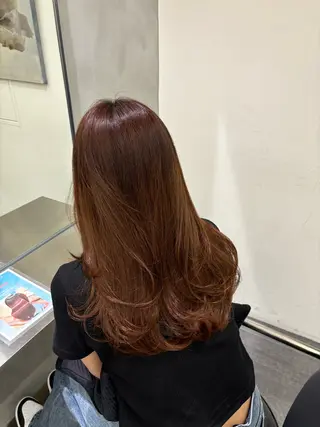 ロング elena byartefice所属・安達 萌花のヘアスタイル