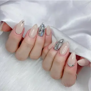 ネイル Lyna 池袋のネイルデザイン