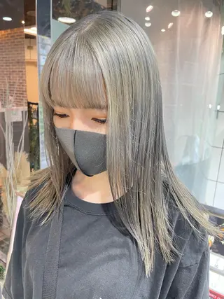 セミロング カラー 個性派ネイル 🌼 ハルカ ♡の眉毛・アイブロウイメージ