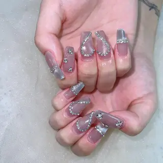 ネイル Queens ゲンのネイルデザイン