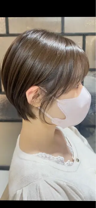 ショート カラー 安永 涼のヘアスタイル