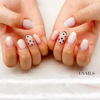 ネイル アイネイルズ所属・早川 梓のネイルデザイン