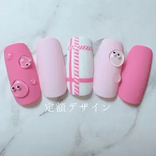 ネイル 柴田 彩のネイルデザイン