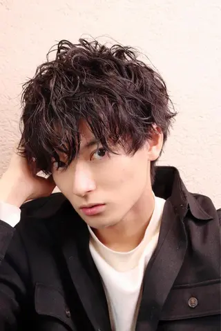パーマ メンズ 瀧澤 一真のヘアスタイル