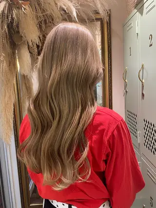 ロング 透明感カラー/韓国 ヘア🩶yuri🩵のヘアスタイル