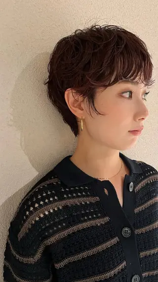 ショート カラー パーマ 森田遥奈/透明感カラ ー/似合わせカットのヘアスタイル