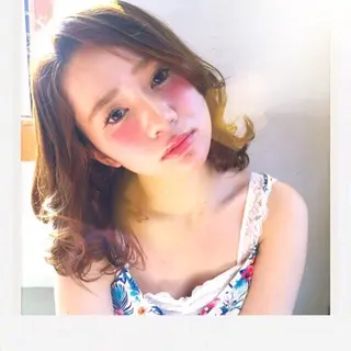 ミディアム カラー パーマ シンプル+αな デザインを 松崎陸のヘアスタイル