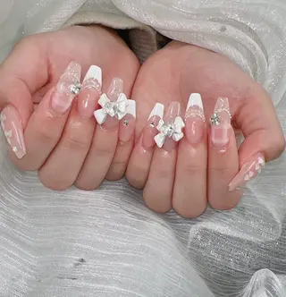 ネイル Lee Nailsのネイルデザイン
