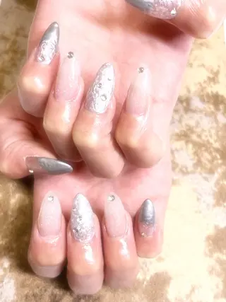 ネイル plaisir所属・plaisir プレジールネイルのネイルデザイン