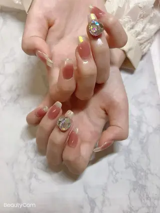 ネイル Minoan Lのネイルデザイン