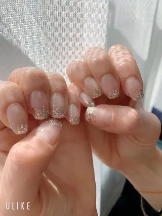 ネイル 𝐑𝐞𝐯𝐢𝐨 ___堺市西区のマツエク・マツパデザイン