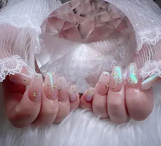 ネイル She   Nail所属・ISA_ BELLAのネイルデザイン