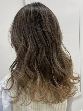 カラー ロング 【公式】amble luxe 中野のヘアスタイル