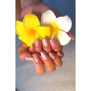 ネイル 宮本 百合子のネイルデザイン