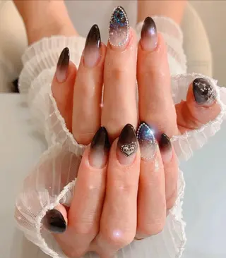 ネイル エムネイル サロンのネイルデザイン