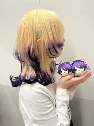 ミディアム カラー インナーカラー 推し ブリーチ  髪質改善のヘアスタイル