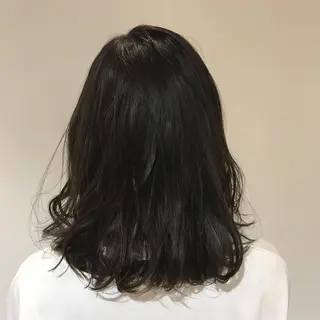 ミディアム 庄司 美佑樹のヘアスタイル