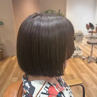 ショート カラー 小西 七菜子のヘアスタイル