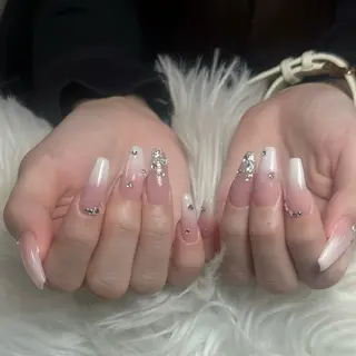 ネイル Julli ジュリのネイルデザイン