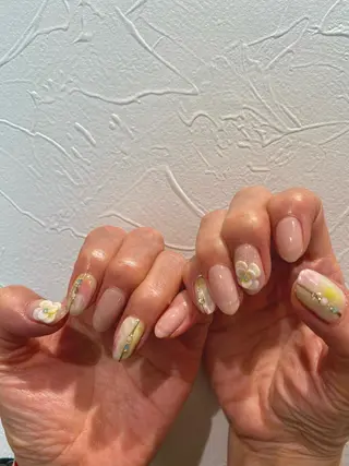 ネイル 佐藤  悠子のネイルデザイン