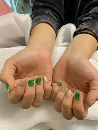 ネイル しょう えんきんのネイルデザイン