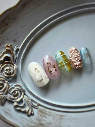 ネイル FIORITURA Maikoのネイルデザイン