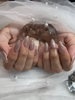 ネイル アモーレビューティー HIDEMIのマツエク・マツパデザイン