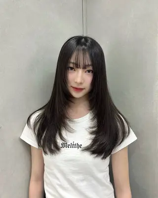 セミロング emi 韓国ワンホンヘアのヘアスタイル