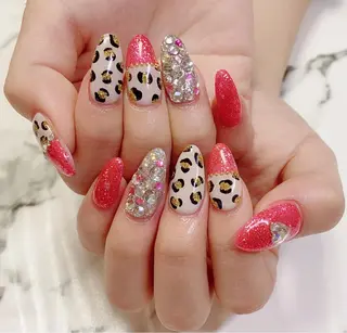 ショート カラー ネイル Q Free nailsのネイルデザイン