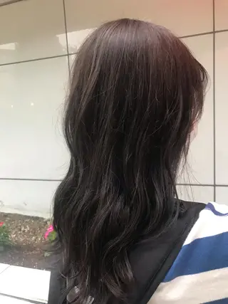 セミロング カラー 🦋きつない みゆ🦋のヘアスタイル