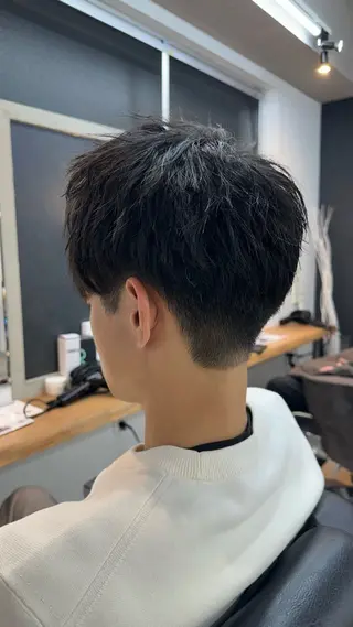 メンズ 律喜/パーマ /メンズ/フェードのヘアスタイル