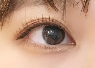 マツエク・マツパ 眉毛まつ毛専門店 uralogeのマツエク・マツパデザイン