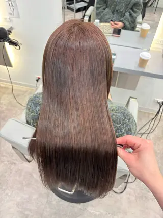 セミロング W-TOKYO所属・艶髪ストレート🫶 AYANAのヘアスタイル