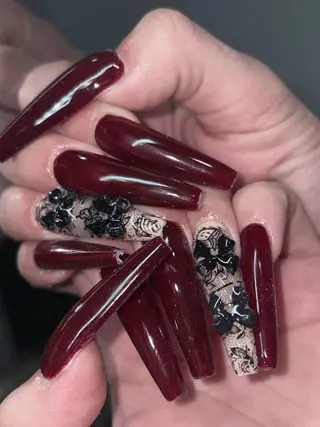 ネイル NES NAIL所属・さゆり￤推しキャラ ￤ロングネイル🩷のネイルデザイン