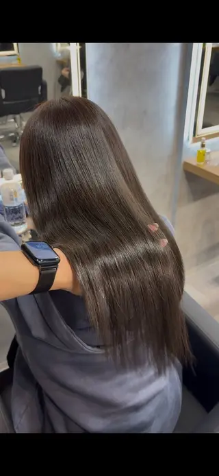 セミロング カラー グレージュ/ベージュ 透明感カラーYUTAのヘアスタイル