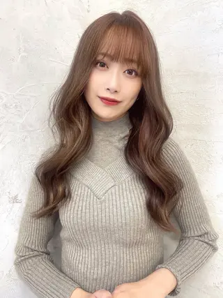 ロング Kanami/韓国風 /艶カラーのヘアスタイル